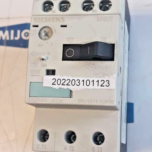 Siemens SIRIUS 3RV1011 1JA10 CIRCUIT-BREAKER 3RV1011 1JA10 7-10A CLASS10