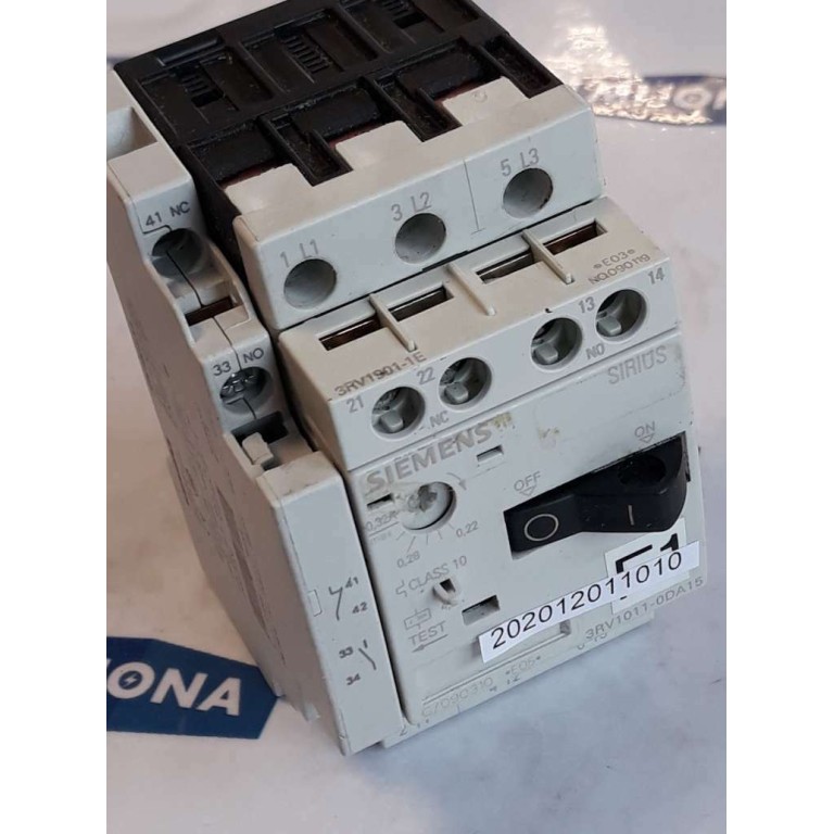 Siemens SIRIUS 3RV1011 0DA15 600V 50-60HZ CIRCUIT-BREAKER 3RV1901 1A