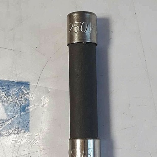 Buss ABC12 FUSE 20A HLZ 22  250V