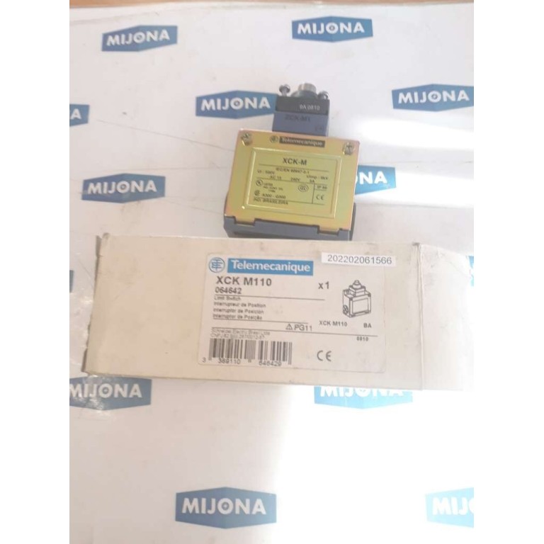 Telemecanique XCK M110 Limit Switch ZCK D10 NEW OLD STOCK