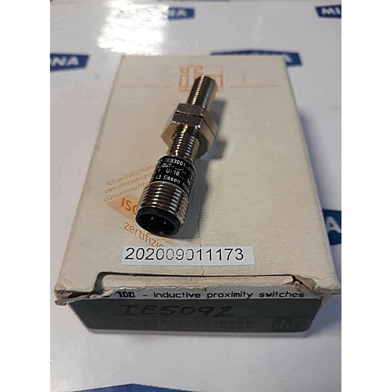 IFM efector 100 inductive proximity switches IE5092 IEB3001 (NEW OLD STOCK) IFM efector 100 inductive proximity switches IE5092 IEB3001 (NEW OLD STOCK)