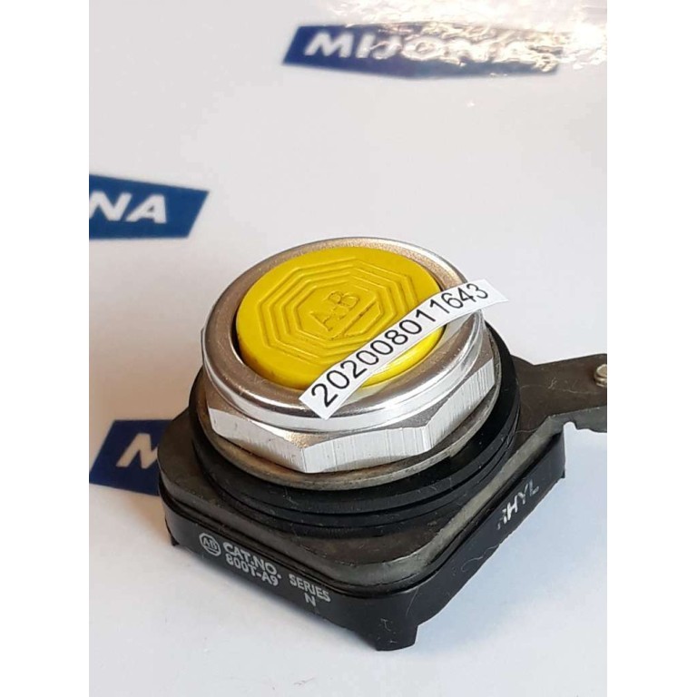 ALLEN BRADLEY 800T A9 YELLOW BUTTON SERIES N (NEW OLD STOCK)