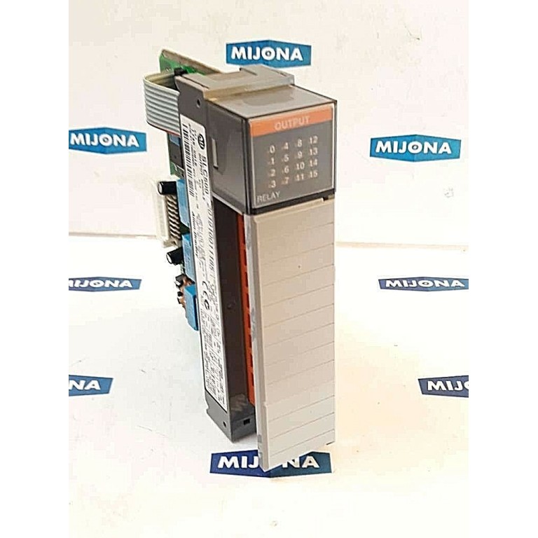 ALLEN BRADLEY SLC 500 Output module ser C 1746 OW16 5-265VAC 50/60HZ 5-125VDC
