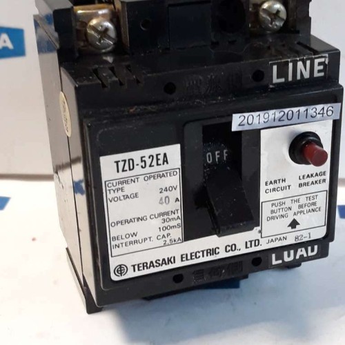 TERASAKI ELECTRIC TZD 52EA 240V 40A Circuit breaker (new old stock)