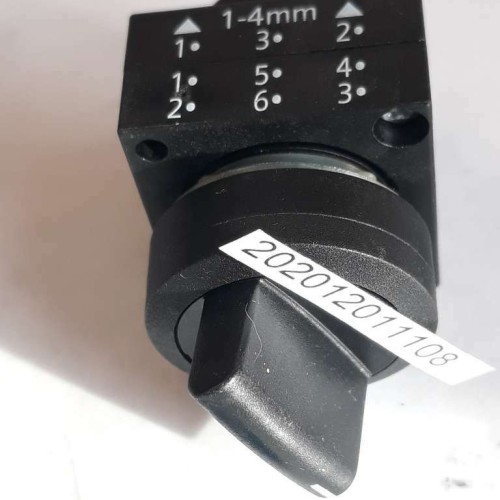 Siemens 3SB000 2LA11 Switch Actuator 0-I BLACK (new old stock)
