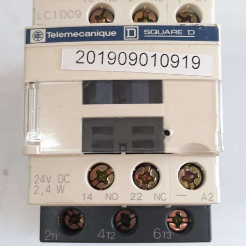TELEMECANIQUE Contactor SQUARE D LC1D09 BL 24V DC 2.4 W Leistungsschütz 25A 690V TELEMECANIQUE Contactor SQUARE D LC1D09 BL 24V DC 2.4 W Leistungsschütz 25A 690V