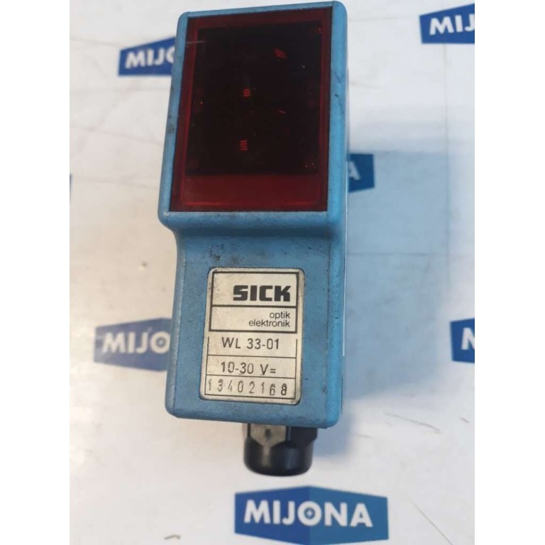 SICK WL 33 01  sensor 10 30V
