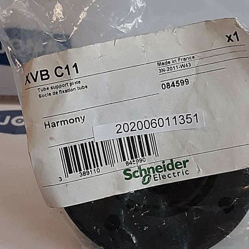SCHNEIDER XVB C11 TUBE SUPPORT PLATE ROHRSTÜTZPLATTE 084599