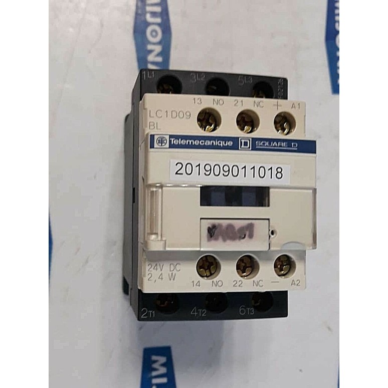 TELEMECANIQUE Contactor SQUARE D LC1D09 BL 24V DC 2.4 W Leistungsschütz 25A 690V TELEMECANIQUE Contactor SQUARE D LC1D09 BL 24V DC 2.4 W Leistungsschütz 25A 690V