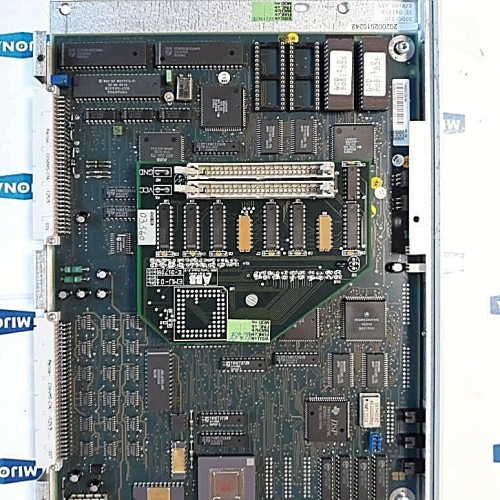 ABB DSQC 230 3E 041456 S/N: 02.675 Board (new old stock) ABB DSQC 230 3E 041456 S/N: 02.675 Board (new old stock)
