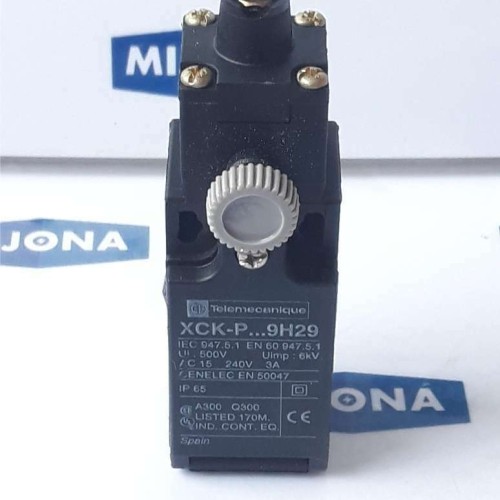 Telemecanique XCK P 9H29 IP65 Ui-500V 6kV AC 15 240V 3A XCK P502 NEW OLD STOCK Telemecanique XCK P 9H29 IP65 Ui-500V 6kV AC 15 240V 3A XCK P502 NEW OLD STOCK