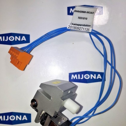 ABB 3HAA3560-MCA/3 robot teach pendant 3 position switch