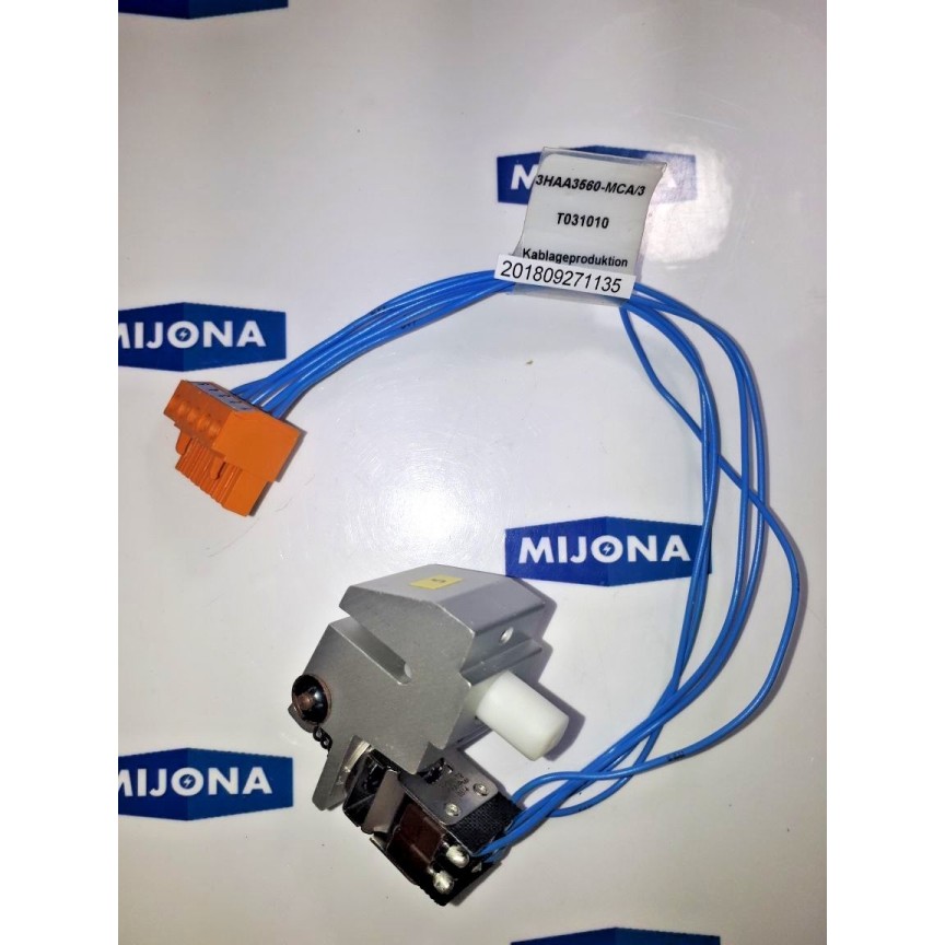 ABB 3HAA3560-MCA/3 robot teach pendant 3 position switch ABB 3HAA3560-MCA/3 robot teach pendant 3 position switch