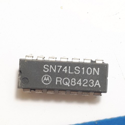 Motorola Microchip SN74LS10N RQ8423A Motorola Microchip SN74LS10N RQ8423A