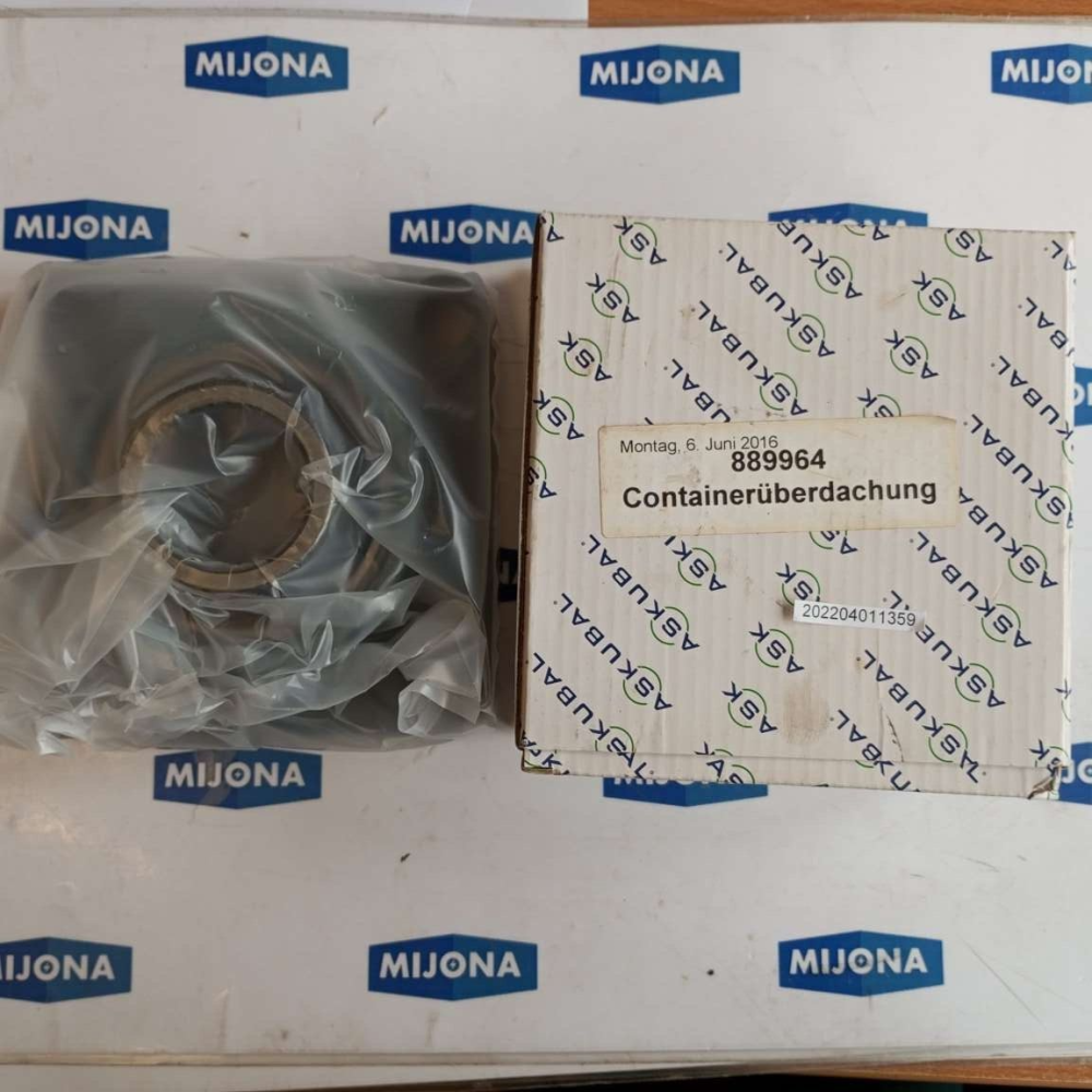 ASKUBAL ASK UCF208 BEARING (NEW OLD STOCK)