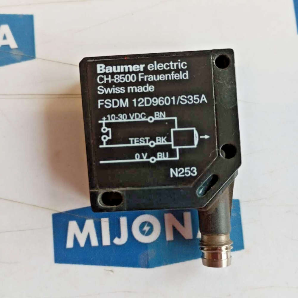 Baumer ELECTRIC FSDM 12D9601 S35A 10 30V DC (NEW OLD STOCK)
