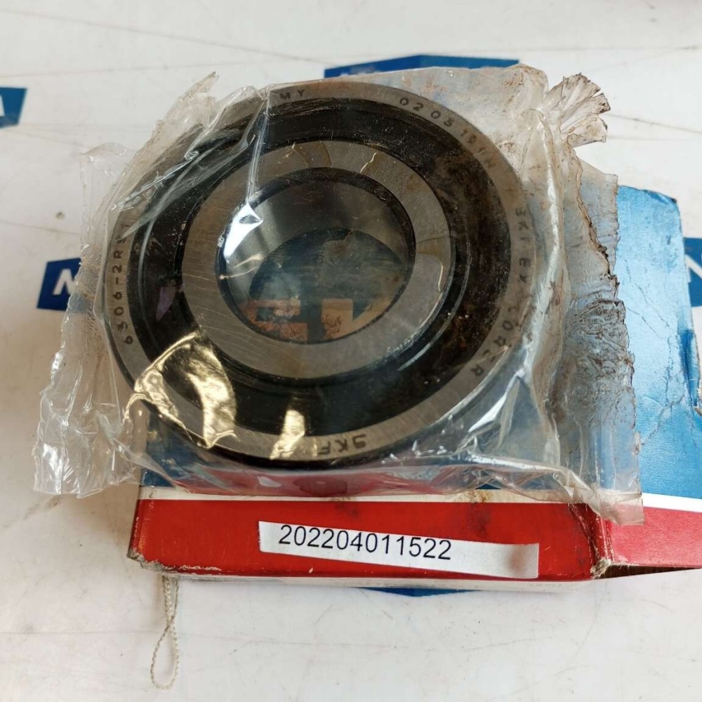 SKF 6306 2RS1 Deep Groove Ball Bearings 6306-2RS1 new old stock
