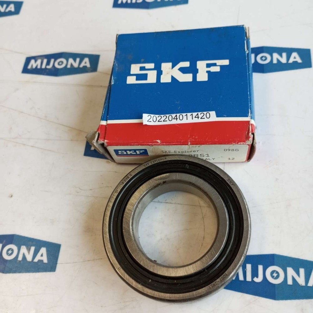 SKF 6007 2RS1 BALL BEARING 6007-2RS1   (new old stock)