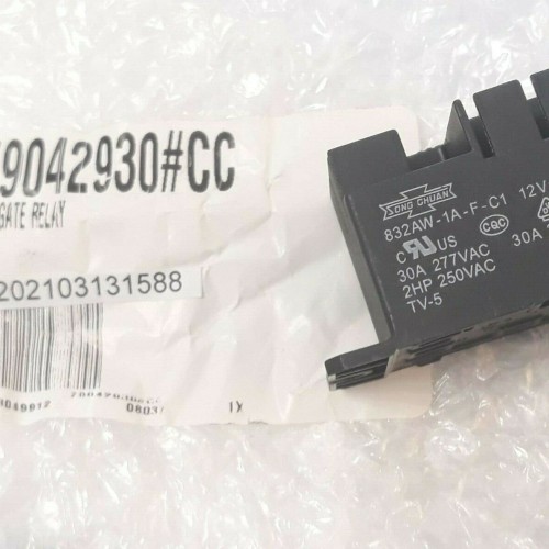 SONG CHUAN 832AW 1A F C1 12V DC 30A 277VAC 2HP 250VAC 30A 250V MHG GATE relay