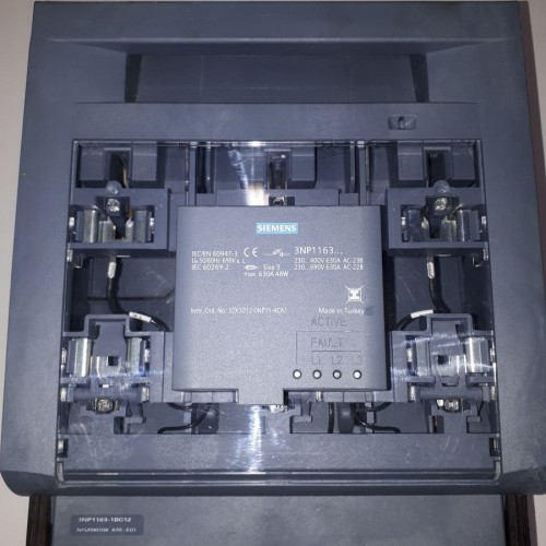 Siemens Sicherungslasttrenner 3NP1163-1BC12 (new old stock) Siemens Sicherungslasttrenner 3NP1163-1BC12 (new old stock)