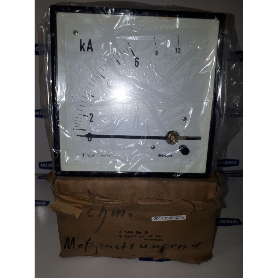 Siemens Ampermeter 0-12 kA 145x145mm Siemens Ampermeter 0-12 kA 145x145mm