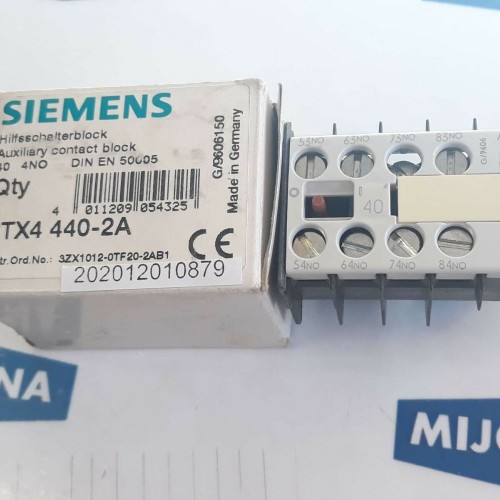 SIEMENS 3TX4 440 2A 690V 10A 240V AC15 A600 Q600 4O 4N0 230V 4A 400V 3A 500V 2A