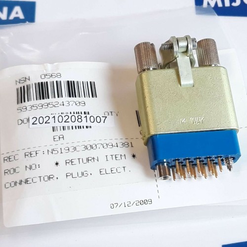 EML LTD MRE/A 7P PLUG ELECTRICAL 5935995243709 (New old stock)