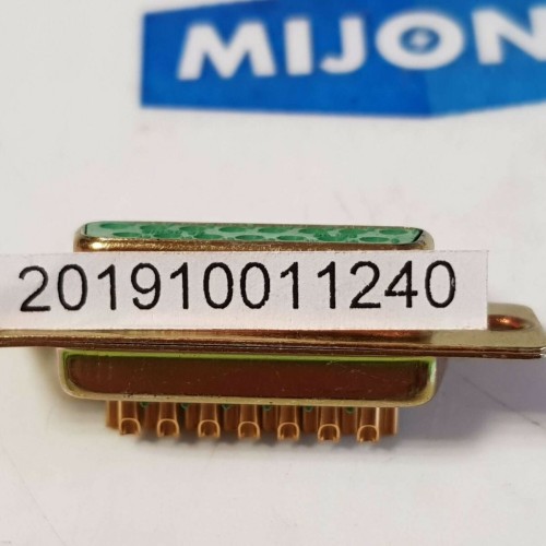 Cinch Connectivity Solutions GB DA 15S Connector 217 CFD 83 (New old stock)