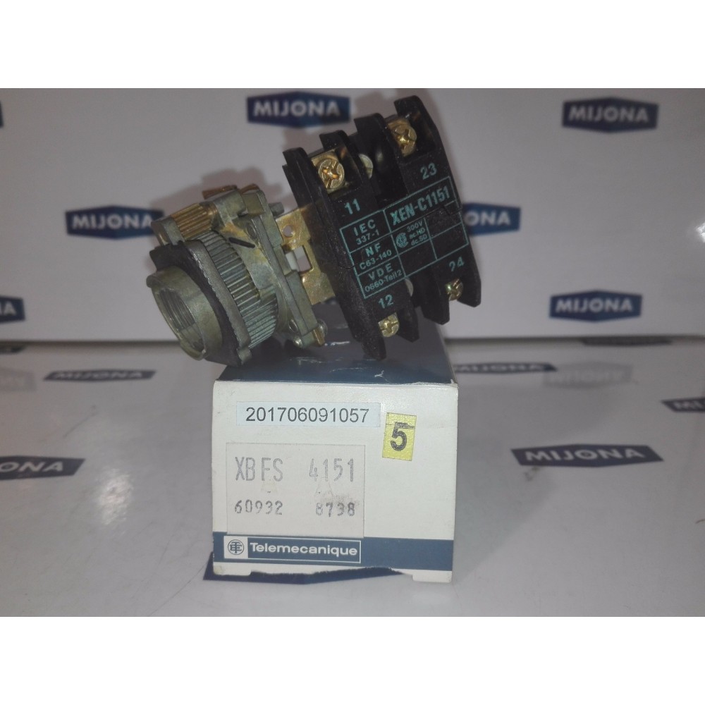Telemecanique XB FS 4151 60932 8738