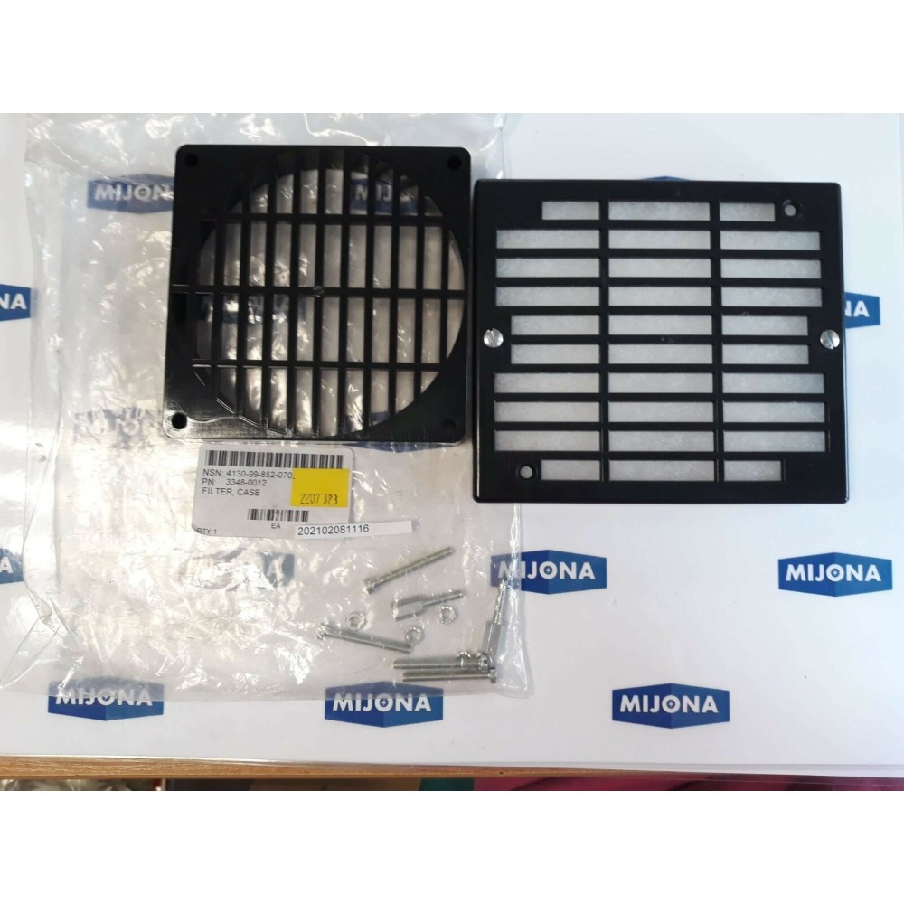 Filter CASE 4130 99 852 0702 3348 0012 2207 323 (New old stock) Filter CASE 4130 99 852 0702 3348 0012 2207 323 (New old stock)