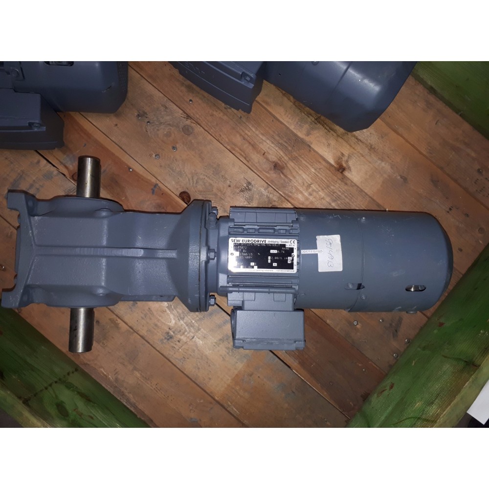 SEW Eurodrive K47 DT71D4/BMG/HR/TH/ES1T No. 8103072 (new old stock) SEW Eurodrive K47 DT71D4/BMG/HR/TH/ES1T No. 8103072 (new old stock)