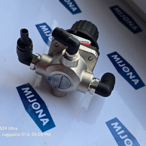Camozzi M004-R11 MAX 10BAR M004 R11