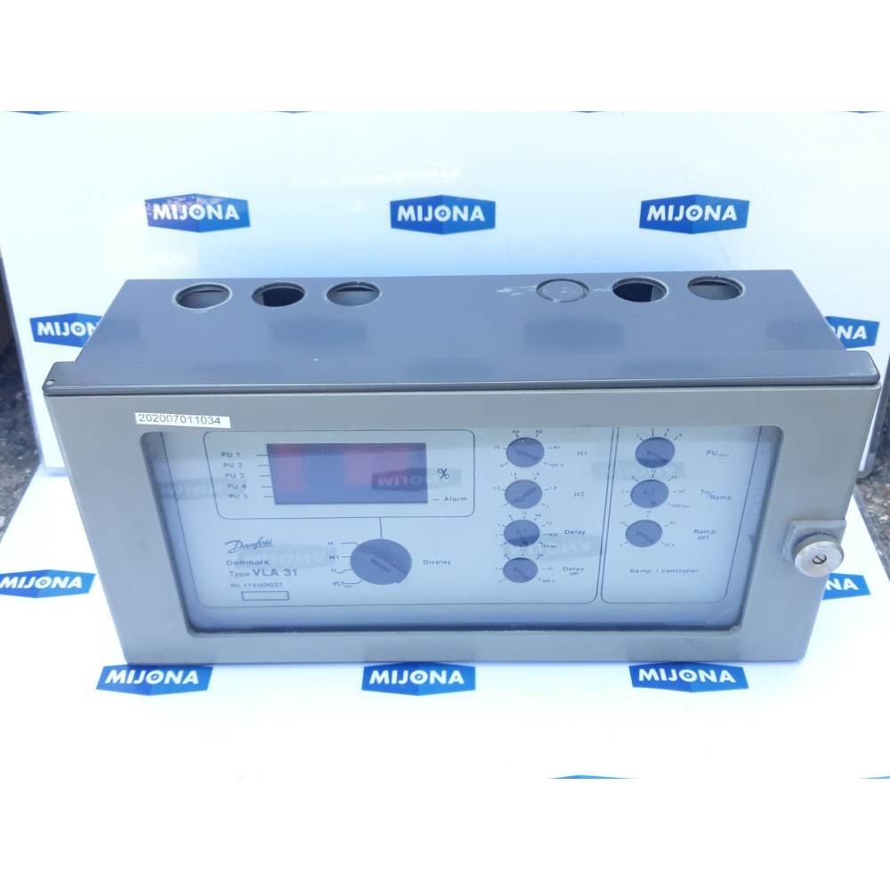 DANFOSS VLA 31 175U0027 CONTROLLER W/RELAY MODULE