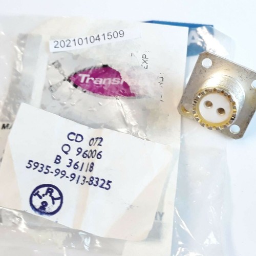 Transradio connector CD 072 Q 96006 B36118 5935 99 913 8325 (New old stock)