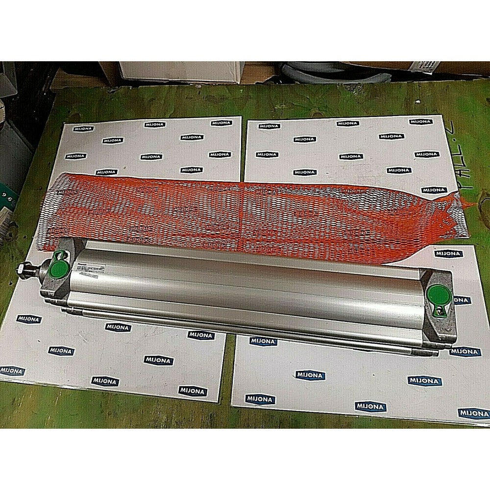 Rexroth Cylinder Ø 100 SI 500 10BAR 09W51 MNR 1681050020 7742 NEW OLD STOCK Rexroth Cylinder Ø 100 SI 500 10BAR 09W51 MNR 1681050020 7742 NEW OLD STOCK