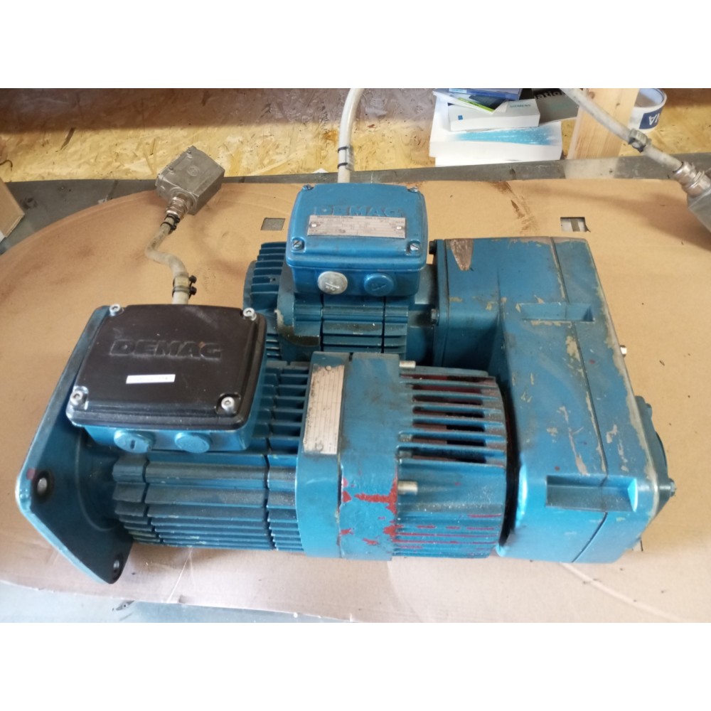 DEMAG KBA 80 B 4 71415699 50HZ  220 380V KBL 71 A 4 71415699