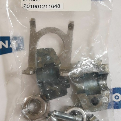 IFM E21083 MOUNTING SET (new old stock) IFM E21083 MOUNTING SET (new old stock)