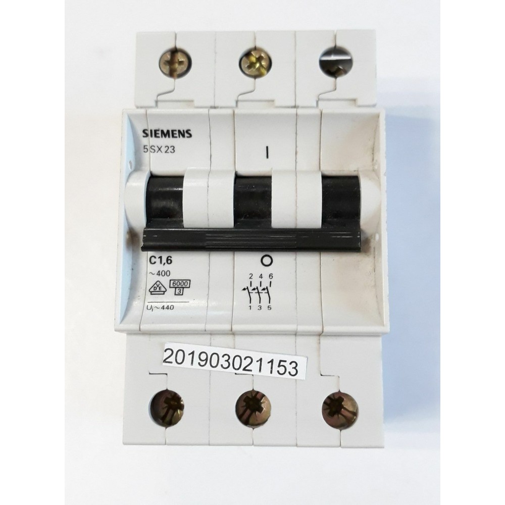 Siemens 5SX23 480V Q 92 183 C 1,6 CIRCUIT BREAKER (New old stock) Siemens 5SX23 480V Q 92 183 C 1,6 CIRCUIT BREAKER (New old stock)