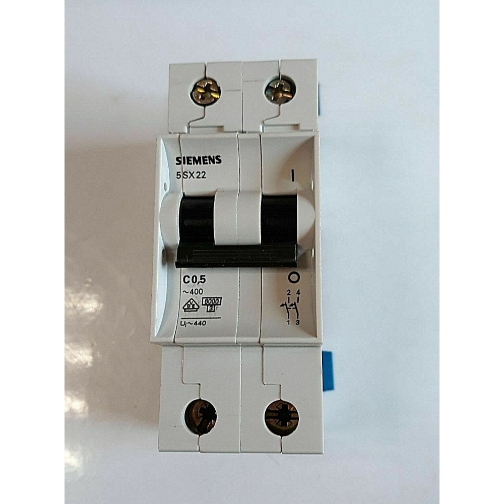 Siemens 5SX2 480V C 0.5 Circuit Breaker Protective Switch (New old stock)