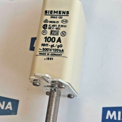 SIEMENS 3NA3 130 0636 21 AC 600V IR 100kA HRCII MISC 100A NH1 gL gG 500V 120kA