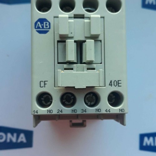 ALLEN BRADLEY 700 CF400  SER A 600V AC 25A 3 PHASE 110V 50/60HZ single phase