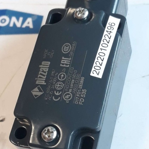 Pizzato FD 535 AC15 3A 400V LIMIT SWITCH D17 FD1 283899 FD535 Pizzato FD 535 AC15 3A 400V LIMIT SWITCH D17 FD1 283899 FD535