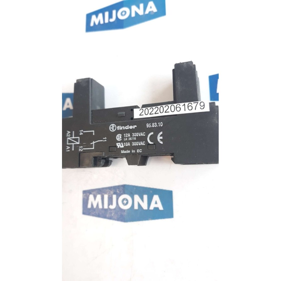 FINDER TYPE 95 83 10 SOCKET 12A 300VAC 10A 300VAC 95.83.10