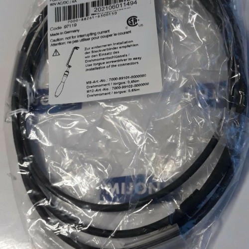 Murr Elektronik 7000 88261 6300150 M8 MALE M12 FEMALE 90°C 1,5m CABLE BLACK Murr Elektronik 7000 88261 6300150 M8 MALE M12 FEMALE 90°C 1,5m CABLE BLACK