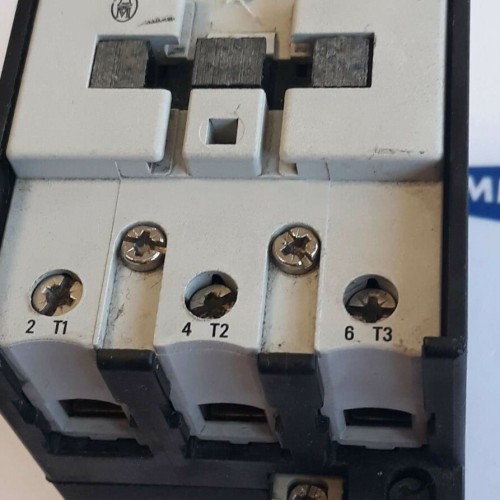 Klöckner Moeller DIL 2 M COIL 220V 50HZ 240V 60HZ Klöckner Moeller DIL 2 M COIL 220V 50HZ 240V 60HZ