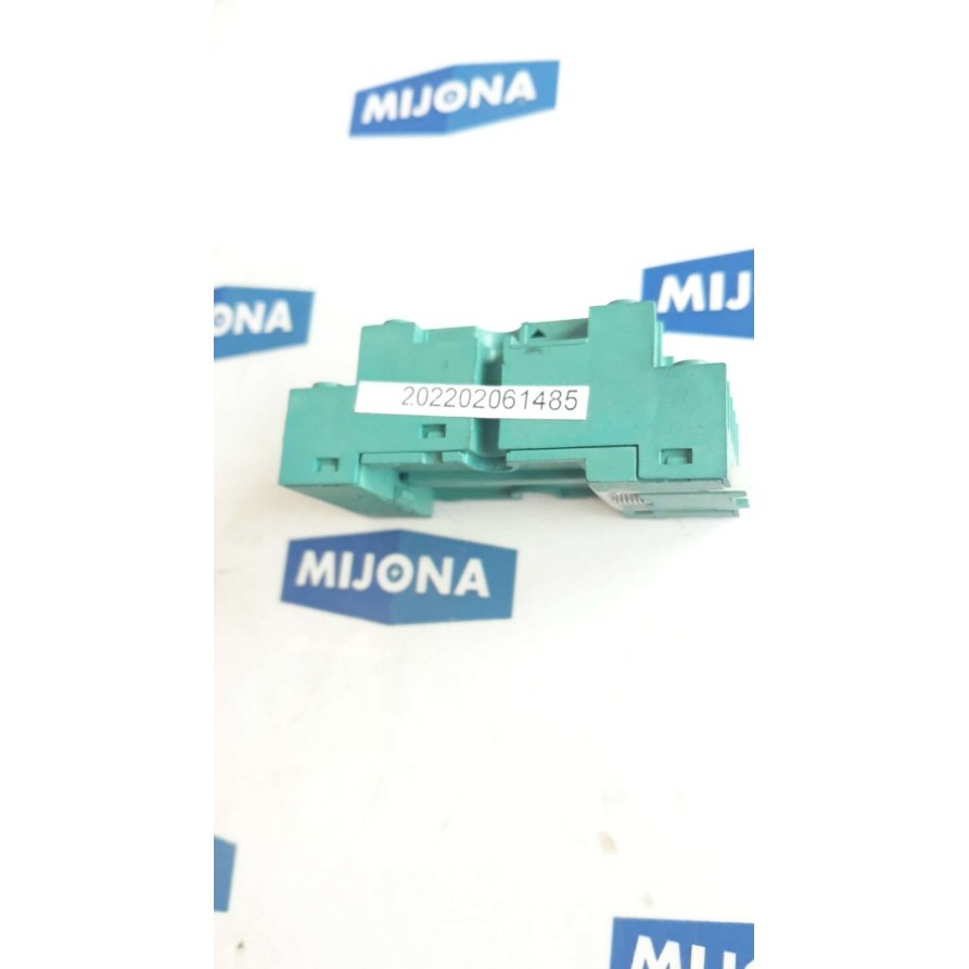 FINDER TYPE 94 74 SOCKET 10A 250V 94.74 FINDER TYPE 94 74 SOCKET 10A 250V 94.74