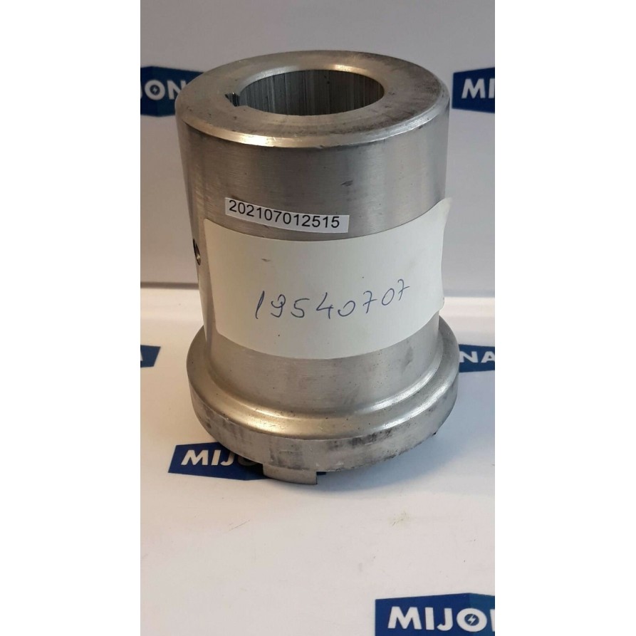 OMT NB86B 83/38 COUPLING HALF NB 86 B (new old stock)