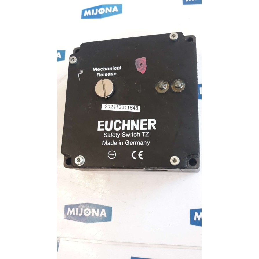 Euchner TZ1RE024SR11 C1854 SAFETY SWITCH 078013 50V IP65 1500N MECHANICAL RELEAS Euchner TZ1RE024SR11 C1854 SAFETY SWITCH 078013 50V IP65 1500N MECHANICAL RELEAS
