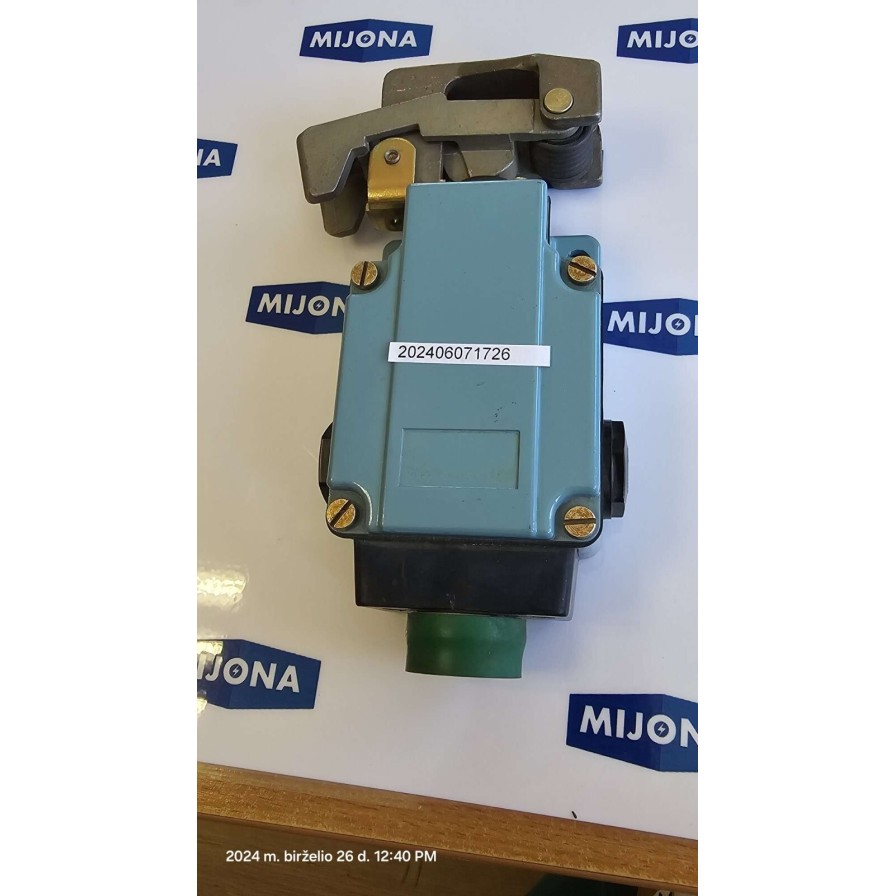 Telemecanique XY2 CC122 Limit Switch XY2CC122
