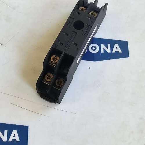 SCHRACK RP 78804 Relay socket RP78804 8A 380V 10A 250V